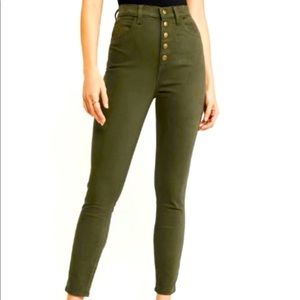 Abercrombie & Fitch Ultra High Rise Super Skinny Ankle